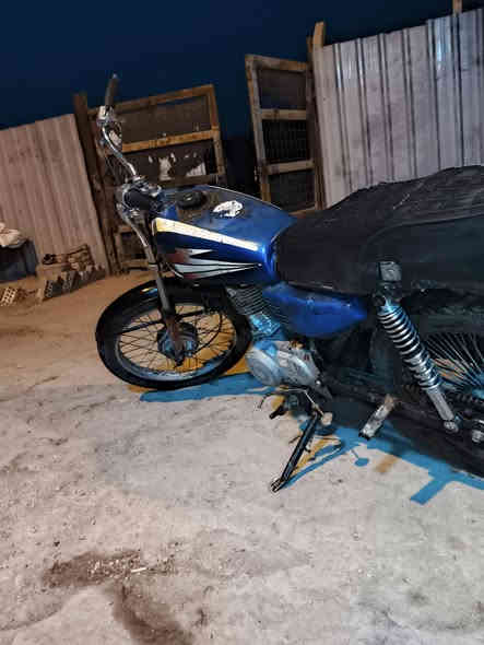 دراجه كلك للبيع مكاني نجف عسكري مدارس يم بانزين خانه مال بانيقيه
السعر 200

التواصل ***********
