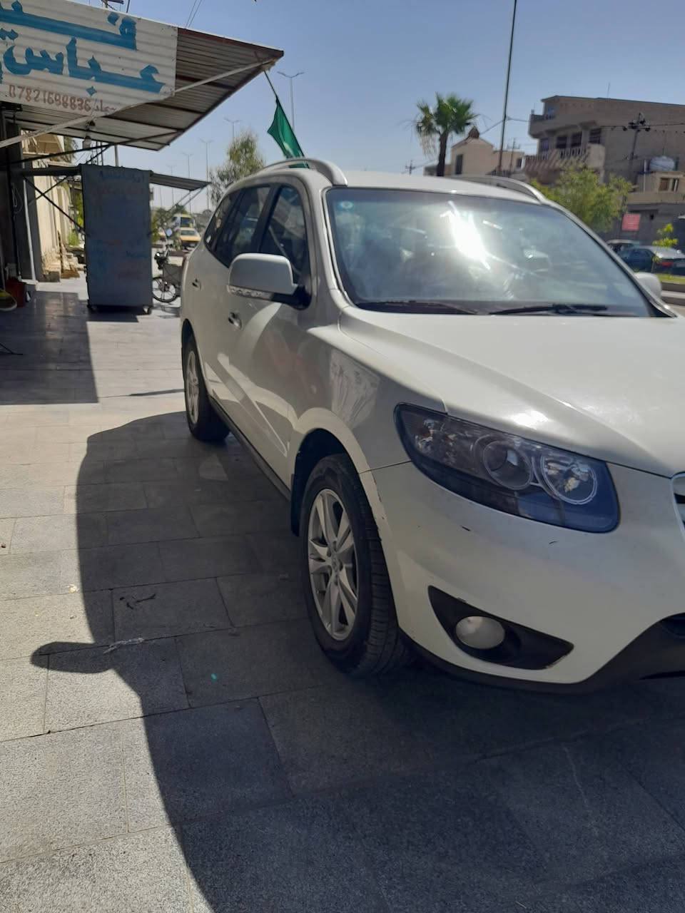 ملاحظة انا مكلف بالنشر 
السلام عليكم سياره سنتافي 11 خليجي الشركه العامه السياره مكفوله من صبغ وبارد والتبديل السياره جاهزه على اخر حبايه مكينه شادله جديده 7 راكب 3قطع تبريد محرك 6v سنويه ل 29 تحكمات ثلاجة وسطيه دفع رباعي حساسات خلفيه كتلوك الشركه موجود جرس 120 شغال مكاني واسط العزيزيه للاتصال ***********
