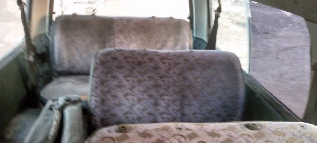سلام عليكم بريجو موديل 95 البيع سيارة جاهزة خير من الله تخم تاير تريد وكاله تريد تحويل يعني تاخذهة مني لشارع ماذب عليهة ربع كير واكسل ومكينه كلهة مكفولة مكاني بغداد نهروان السعر 36 وبيهة مجال الرقم/***********
