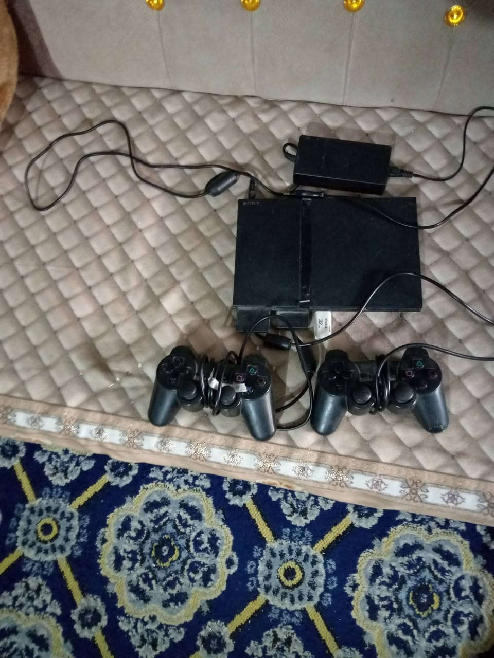 بلي ستيشن 2 للبيع با35  كلش نضيف


**إذا كنت صاحب هذا الإعلان وتريد حذفه لأي سبب، رجاءا أرسل رسالة إلى الدعم الفني**