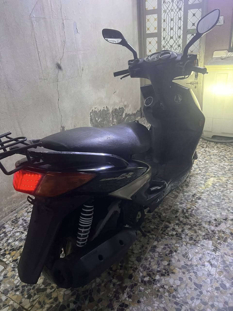 سكنس فحل نوزل سكليتر خطين ام طلاعات كله مختمه كله شغاله اي نقص مابيه دراجه جديده لوك السعر ٧٠٠ مكاني بغداد المشتل ***********
