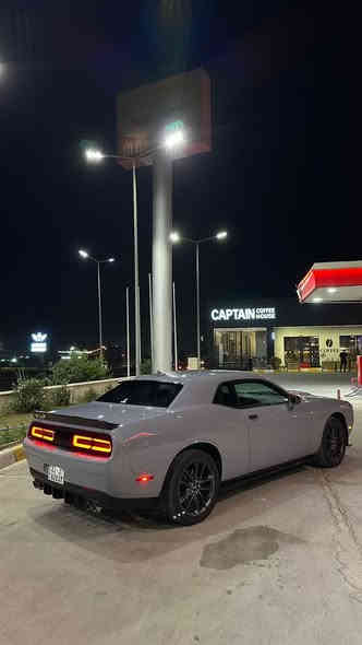 جالنجر GT فول وبلاك توب 2021 AWD
محرك 3600 
اللون : سموك 
مواصفات

كشنات كنتاره
شاشه جبيره
تدفئه ستيرن
عليها اكزوز من الطول للطول ستيل من امريكا
كامره وحساسات خلفيه
وعليها شويه كماليات

ضررها جاملغ امامي فقط صبغ مكفوله من الشواصي والايرباك ولشخوطات
ماشيه 35 الف ميل
سعرها 235 وبيها مجال
***********
