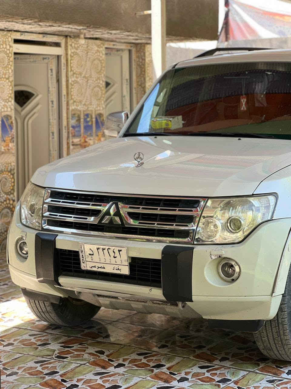 بيع سريع باجيرو 2011كفاله عامه من كلشي
السعر المطلوب 130وبيه مجال سونار موجود 
مكفول من دعاميه لدعاميه رقم بغداد تحويل ثاني يوم 
مكان حله بصف سيطرة لاثار رقم ***********
