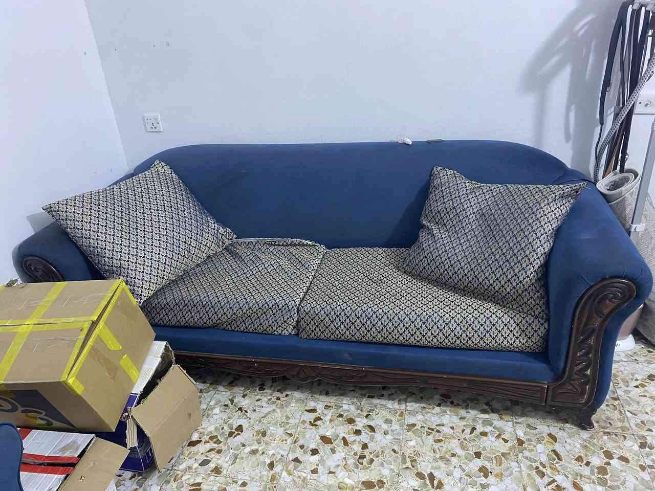 السلام عليكم عندي تخم للبيع ٨ مقاعد تركي مابي ضرر ولا كسر بس المقاعد متحركات سفنج قديمات اذا تحبون انتو تبدلوهن


**إذا كنت صاحب هذا الإعلان وتريد حذفه لأي سبب، رجاءا أرسل رسالة إلى الدعم الفني**