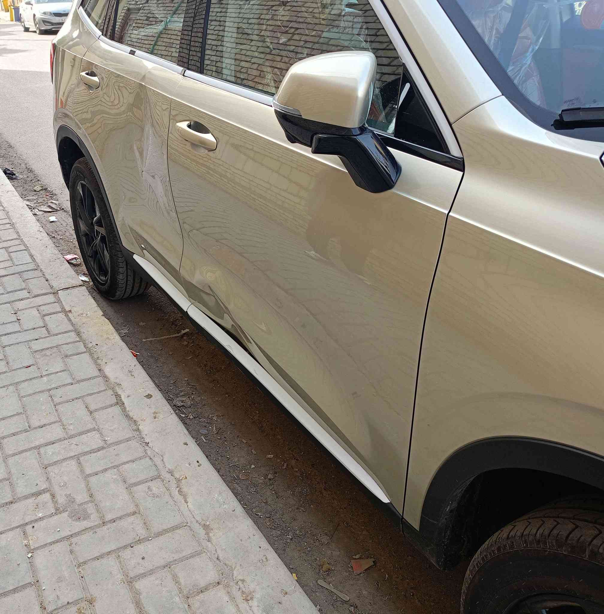 هافال 2026 H6 خليجي زيرو ماشيه 2000 كيلومتر ضمان 10 سنوات فول مواصفات كل المواصفات الي بالك موجوده بالسياره ... السياره هايبرد HEV نظام الاصطفاف التلقائي داتا شو لعرض البيانات 5 كامرات محيطيه 360 رادارات صندوق كهرباء اناره داخليه محيطه فتحة سقف كامله وغيرها الكثير من المواصفات السياره صار بيها حادث دراجة بالعراق كما موضح بالصور وما مصلحه السعر 220 ورقه للتواصل اضغط لإظهار رقم الهاتف 96477090100XX موجود واتس اب البصرة, العراق


**إذا كنت صاحب هذا الإعلان وتريد حذفه لأي سبب، رجاءا أرسل رسالة إلى الدعم الفني**