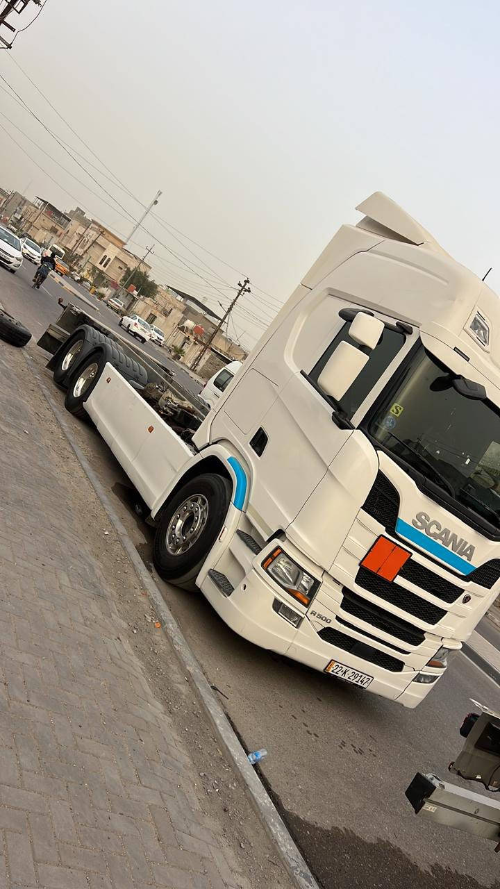 السلام عليكم 
إسكانيا للبيع 2018 حجم R500 للاستفسار ***********
