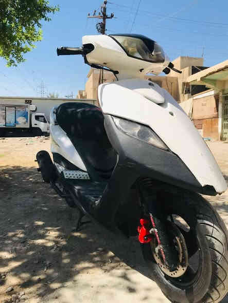 السلام عليكم
ماكس ثعلب كابريتر دراجه جديده كل نقص مابيها دراجه رمبه  1/1 السعر 750 وبيها مجال 
الغزاليه شارع الضغط 
***********
