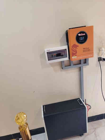 الموقع: الشرقاط
منظومة منزلية
حجم المنظومة =20نهاري&15ليلي
مكونات المنظومة -
🔸 بطارية ليثيوم 15 كيلو شركة gogo power 
                    ضمان خمس سنوات 
🔸 10 لوح شمسي  بقدرة 620 واط شركة ميدل بور 
                    ضمان عشر سنوات 
🔸 انڤيرتر  شركة Welion حجم 6كيلو      ضمان سنه واحده 

مع الربط والتنصيب وملحقاتها كاملة باجود انواع الحديد المغلون المضاد للماء والرطوبة وسراكت وجوزات ووايرات نحاس اردنية اصلية 

للحجز والاستفسار الاتصال بنا: ‏‪***********‬‏
او زيارة موقع الشركة في: الشرقاط - اسديرة عليا
