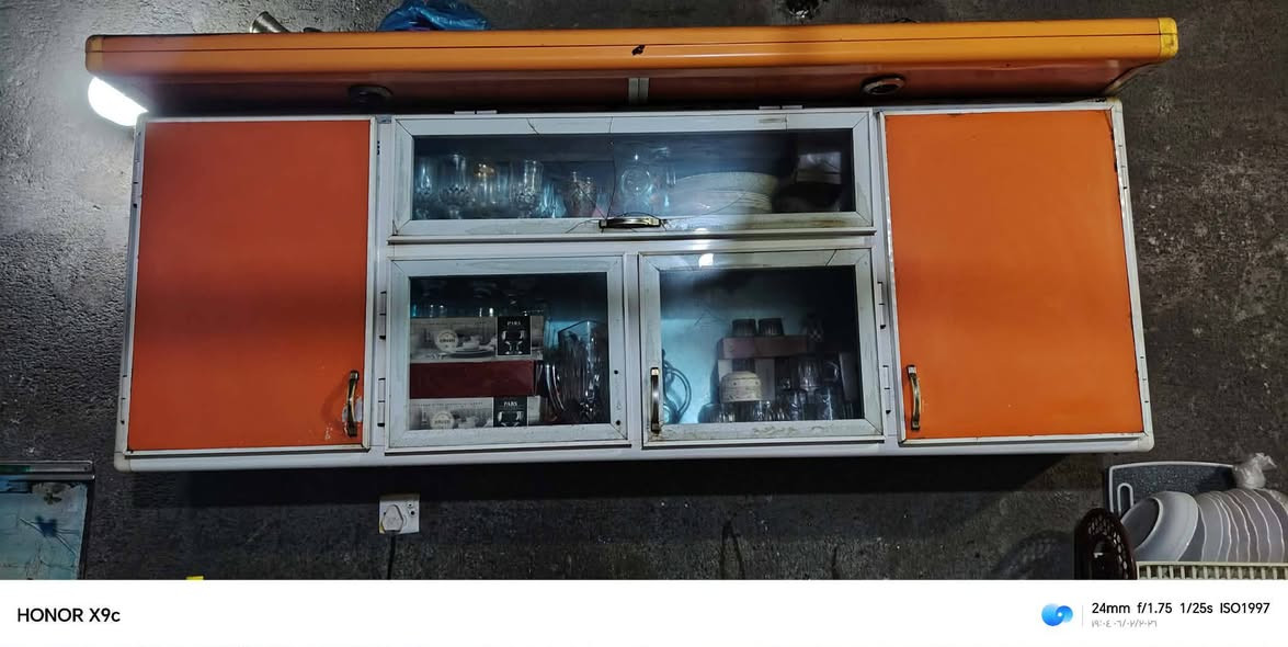 المندوبة ام نور 
العنوان وره المدينه الترفيهيه
القياس السنك متر ونص الكاونتر 2 مترين والملحق مترين
نهايتة 200


**إذا كنت صاحب هذا الإعلان وتريد حذفه لأي سبب، رجاءا أرسل رسالة إلى الدعم الفني**