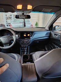 السلا م عليكم للبيع اكسنت وارد أمريكي لون اسود موديل 2018 حادثها بصيط ...