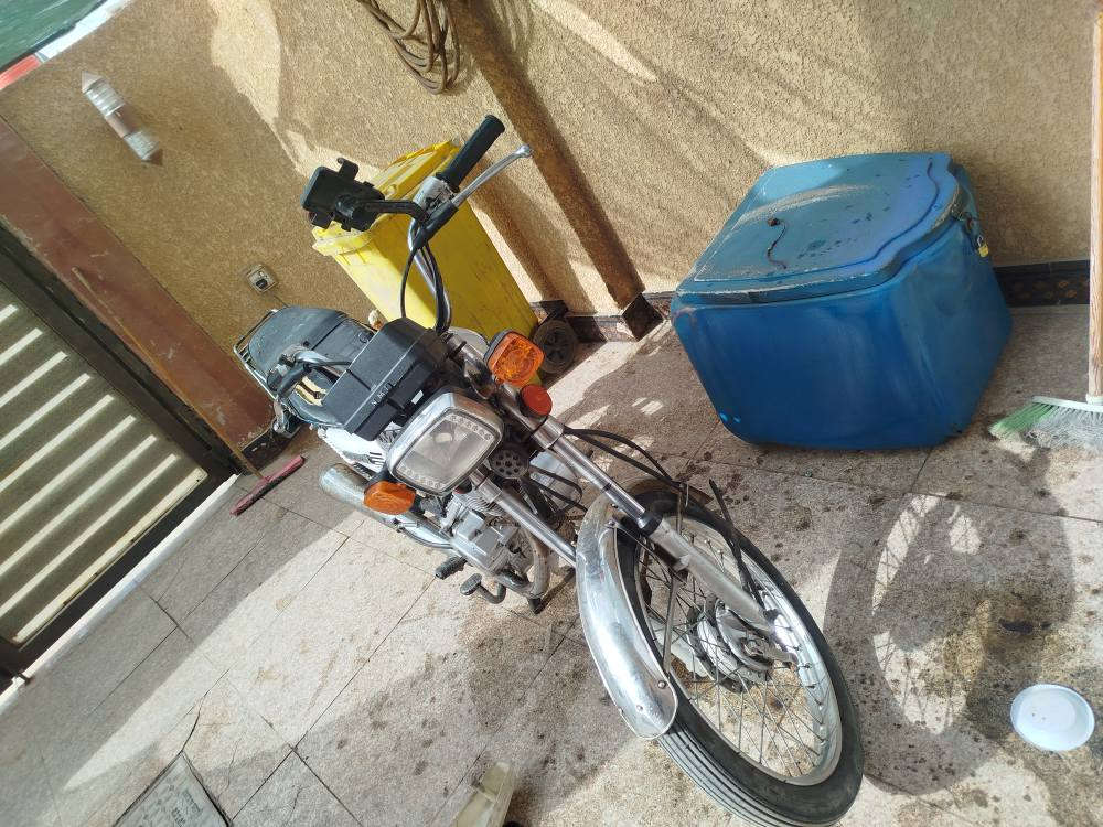 دراجه نامه سنويه باسمي نضيفه محرك مامفتوح مديل 23 
*********** البصرة, العراق
