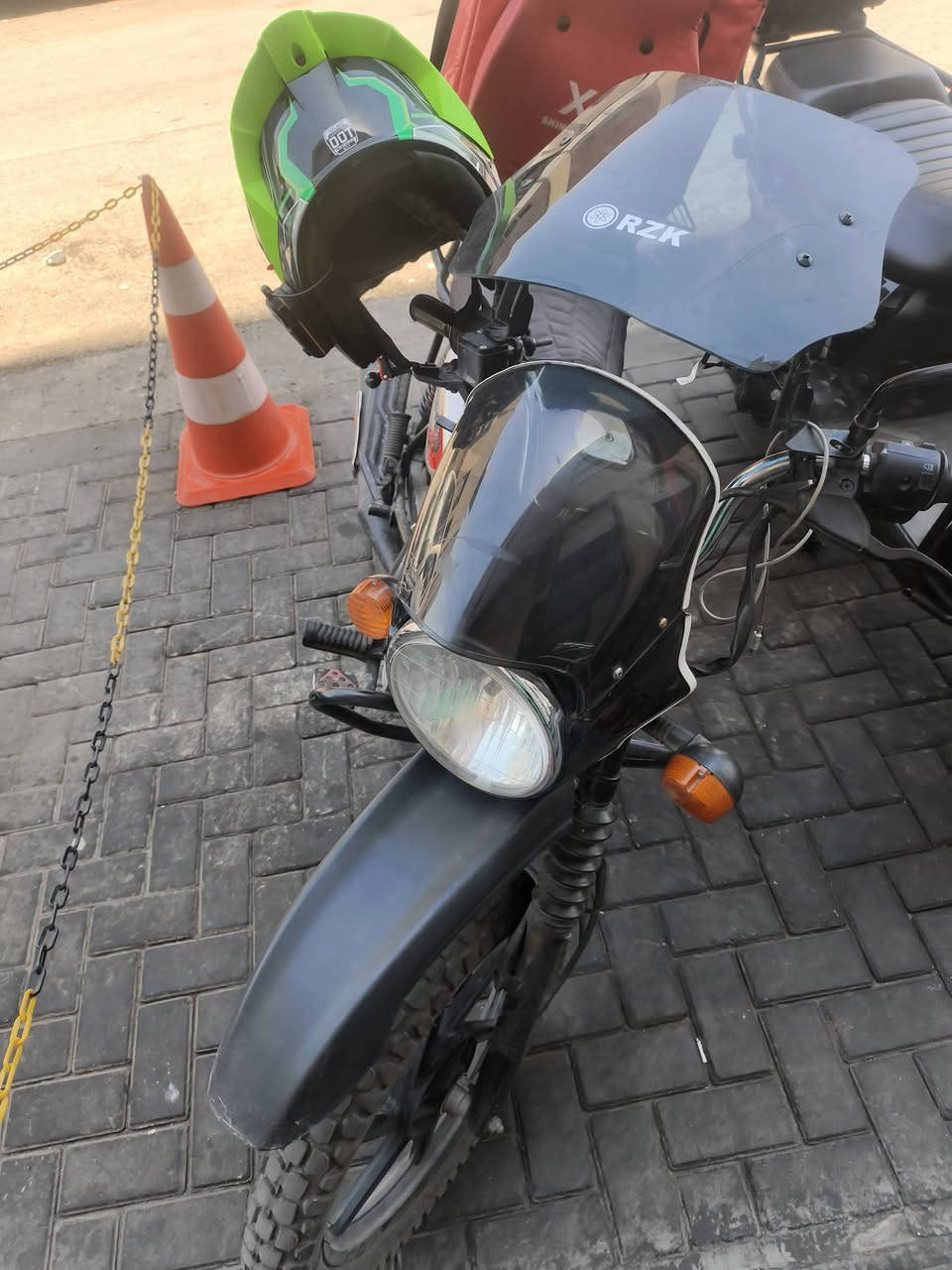 بوكسر 23  نازلة 24 دراجة نضيفة كلش مكفوله من تاير للتاير مكينه صبانه ممدود عليها فيلسه ممفيلسها وانت قيس
تايرات جدد كلشي بيها جديد ادامة كامله مسوي 
تشغل  وتطلع رقم بغداد تحويل ثاني يوم لوحات نكليزي ممستلمها تحول وتستلم بوجهك 
صورها بدون غسل لان مستعجل لغرض مريض 
سعرها 2500 وبيها مجال بسيط
مكاني بغداد 
بوكسر 23  نازلة 24 دراجة نضيفة كلش مكفوله من تاير للتاير مكينه صبانه ممدود عليها فيلسه ممفيلسها وانت قيس


**إذا كنت صاحب هذا الإعلان وتريد حذفه لأي سبب، رجاءا أرسل رسالة إلى الدعم الفني**