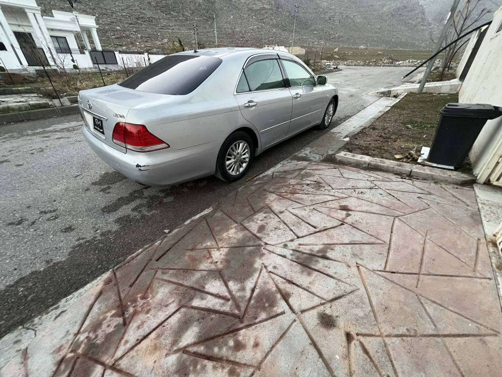 ناو زەرد
سەلاجە
ئاوێنە شەفت
تازە داخڵە 
سێ دوگمە مەکینە ۱٨۲
هەموو گیانی بەشەرتی فیتەر
***********
*********** بشدار, السليمانية
