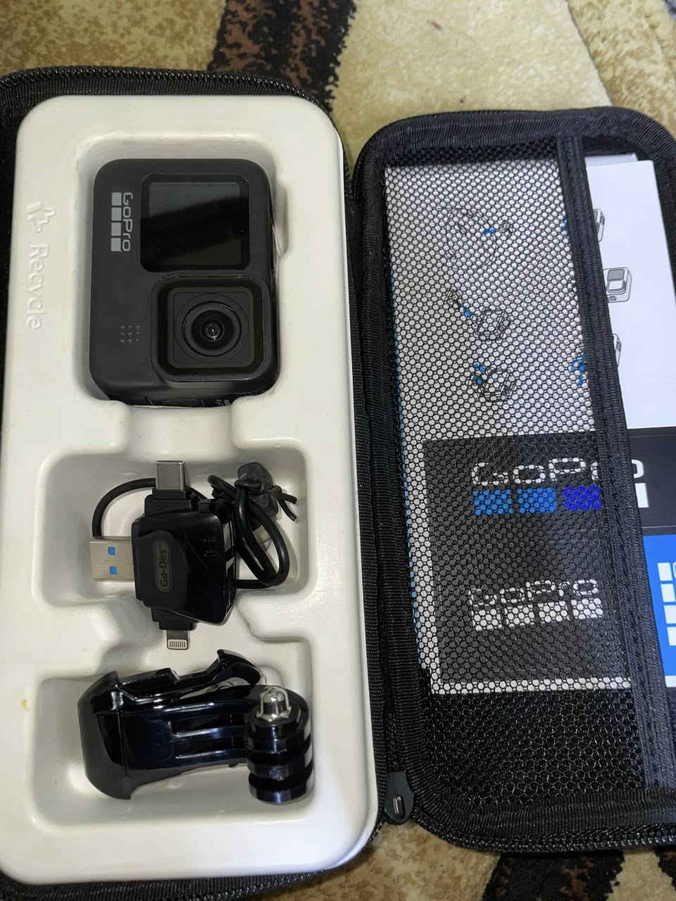 سلام عليكم كامره كوبرو 9 للبيع مستخدمه قليل كامله ملحقات *********** وتساب فقط؟
