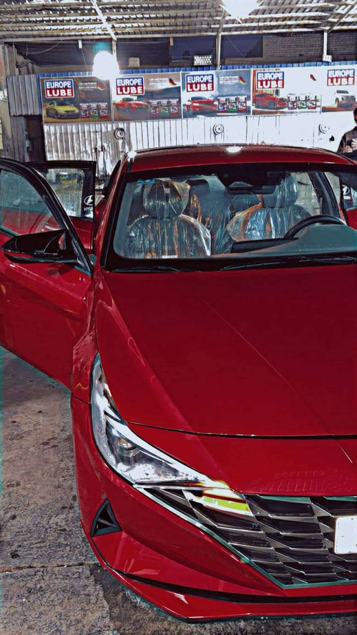 سلام عليكم النترا للبيع موديل 2023 ماشيه 27الف ضربه جاملغ الايمن سياره خير من الله ***********
