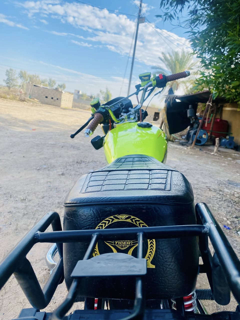 السلام عليكم تايكر هونزدا  ٢٠٢٥ أوراق كامله مكفوله كفاله عامه من كلشي كير مكينه كارتون السعر ٧٢٥ وبيها مجال ***********
