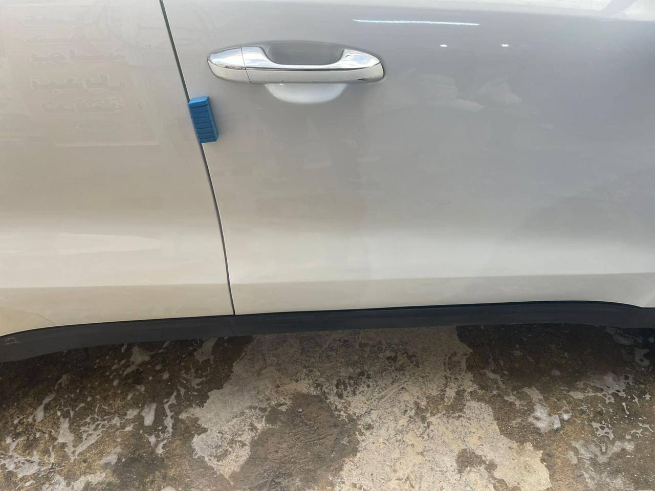 السلام عليكم
سبورتج 17  خليجي  
رقم دولي اربيل
مكفولة كفالة عامة  عده الي مأشر عليه بل صوره
المواصفات: 
فول تحكم ستيرن
تبريد قطعتين 
حساسات أمامية 
حساسات خلفية 
مري كهرباء 
اشير بالمري
شاشة اعطال
كامره  
يدات ابواب نيكل 
محرك 2000 دوش
كروس مثبت سرعه 
ثلاث وضعيات قيادة 
‏ECO
‏SPORTS 
‏NORMAL 
وباقي تفاصيل سبورتج معروفه 
تخم تاير جديد 
باتري جديد 
السعر 163
العنوان بغداد الشعب 
للاستفسار 
***********
