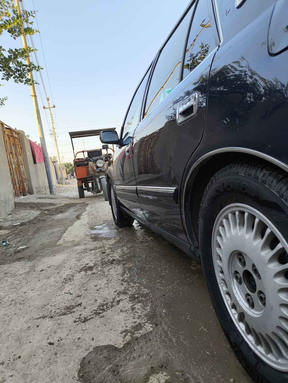 يا الله السلام عليكم للبيع راس الثور تكن لون نيلي موديل 99 مكينه 3000 راس الثور تكن فقط نقل جثه سياره باسمي ورقمي الجديد سعر السياره 63 ورقه لون السياره ازرق ميلي رقم الهاتف *********** هذا الرقم بي واتساب مكان السياره بصره قرنه
