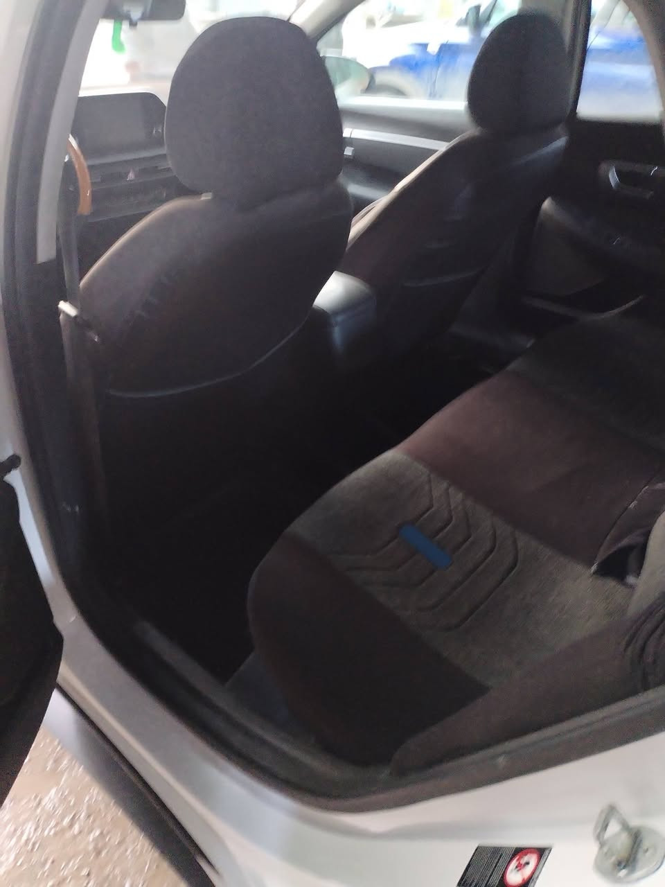 السلام عليكم سوناتا للبيع موديل ٢٢ رقم قادسيه سونار موجود محرك ٢٤٠٠ بانزين كير محرك تبريد تدفئه كل مكفول السعر ١٢٥ وبيها مجال مكان بابل ***********
