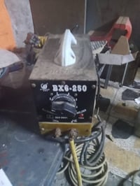 ولدن مستعمل جديد ماداخل تصليح  الهاتف // 07734574917