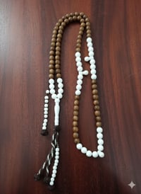 سبحة نارجين • مطعمة بعظم جمل