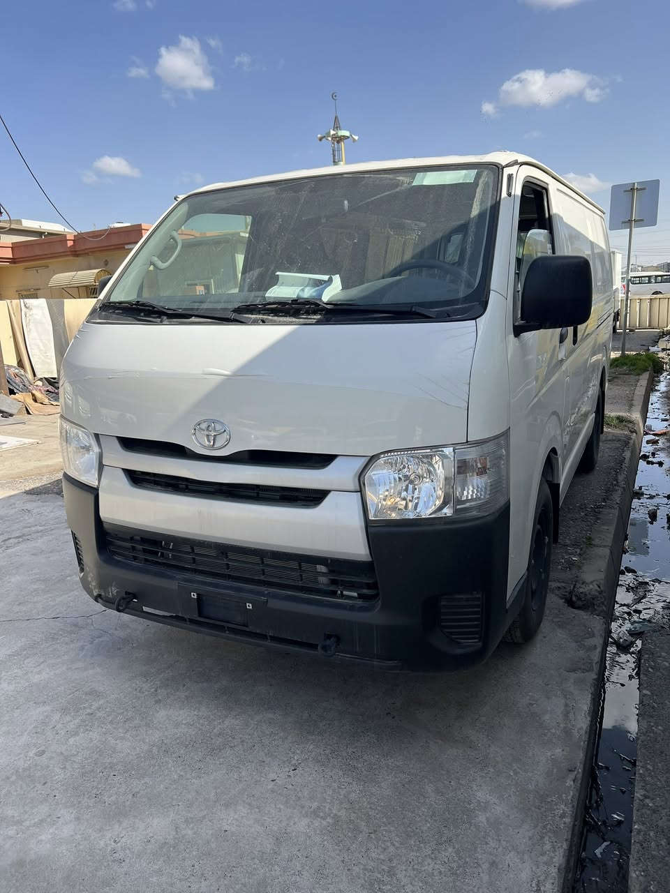 اللهم صلی علی نبینا محمد
تویوتا هـایس
مودیل ٢٠٢٥
فول مواصفات
صفر كم
كیر عادي
حمل (فان)
سعر//٢٥،٠٠٠$
***********
عنوان//اربیل شارع ٤٠ مدینة معارض مقابل معمل بیبسي
اسم معرض (معرض باصات)
