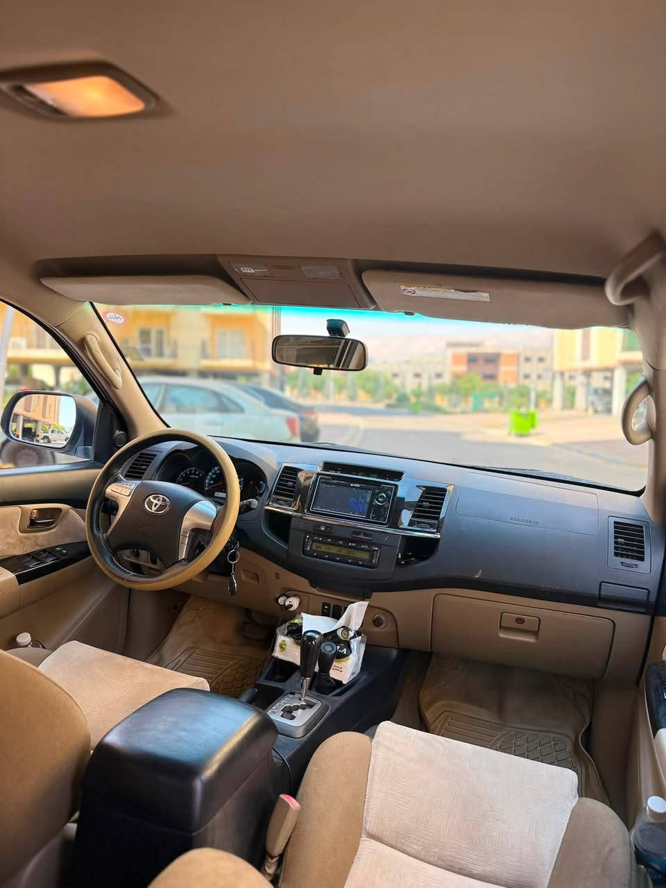 تويتا فورجينر موديل ٢٠١٤
ماشي ١٨٠ الف رقم سليمانيه مكفول كفاله عامه بيها قطعه وحده صبخ 
السياره ٦ سلندر v6. دبل اكسل 
سعر :٢٢٠ قفل

رقم: ***********
