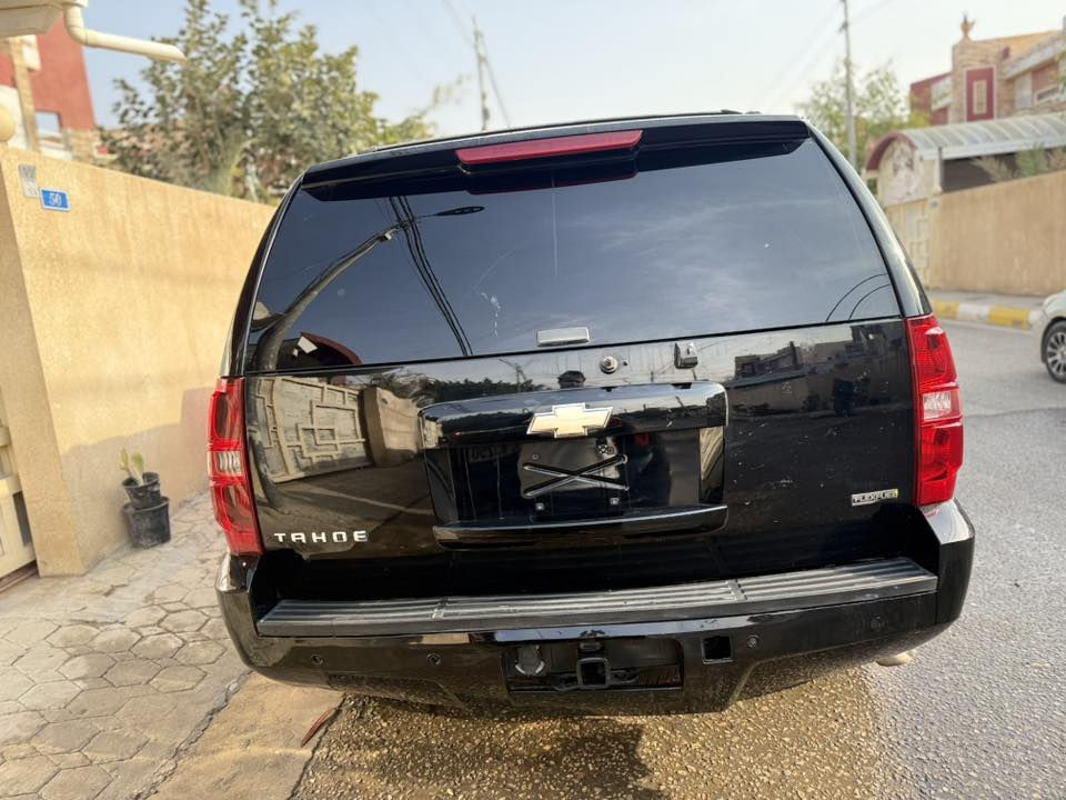 السلام عليكم تاهو ٢٠٠٩ (ادوات أدوات ادوات ) مكفولة كير محرك تبريد ثلج  بيها  جاملغ مضروب طل..قة ومكفولة من الدواخل وتم تصليحهة باقي نقص السيارة حدادية امامي فقط غير المكتوب مكفول مكاني كربلاء ***********
