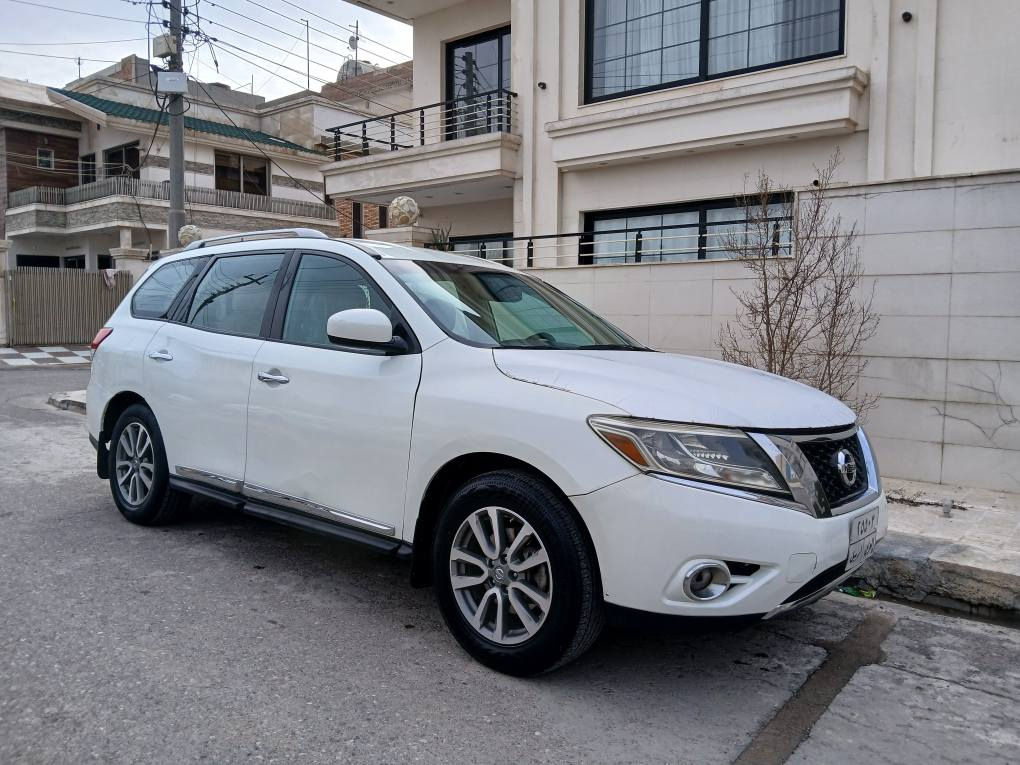 نیسان پاسفندەر 2016  فول مواسەفات تەنها سلاید نیە بەسمە دەبل ئەکسل کوشن جلد کوشن کارەبایی کوشن خەزن و هیتەر سوکان،هیتەر سندوق شەفت سێ پارچەو نیوی بۆیاخە چاملغ وبۆنید لەگەل چاملغێکی پشتی و نیو سندوق نرخی 123وەرقە هەولێر***********
نیسان پاسفندر 2016  مواصفاتها SL فورویل  فول مواصفات ماعدا فتحة  بی بصمه كشنات جلد كشن كهربائی كشن هیتر كشن خزن سندق شفط السیارة بسمی 3قطع وشبر بل سندق بی صبغ سعرها 123ورقة اربیل *********** أربيل, العراق
