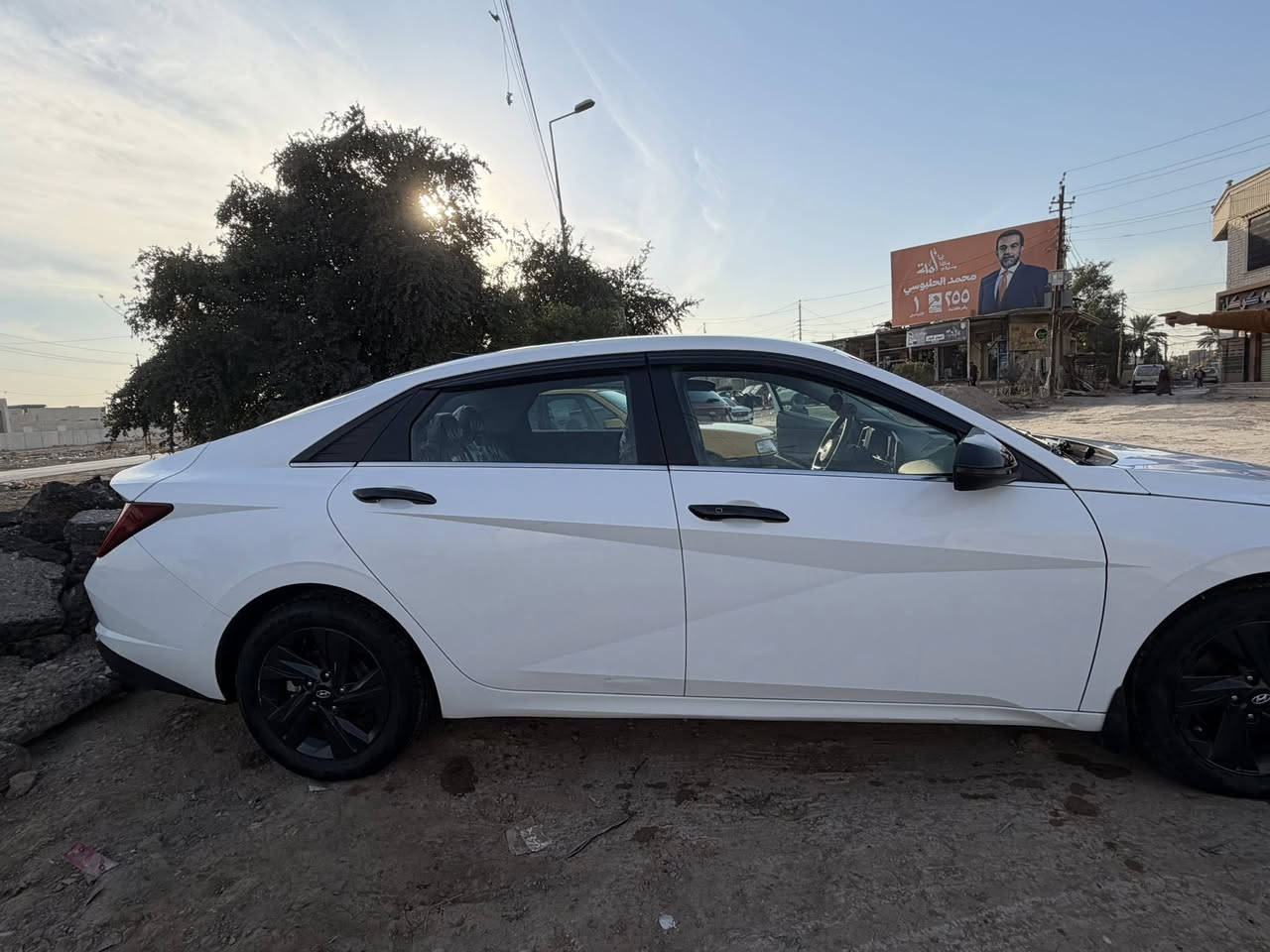 سلام عليكم هونداي النترا ٢٠٢٣ هايبرد رقم بغداد السياره نضيفه كلش احلى من الصور كلشي موضح كدامك بلصور وارد كوري السياره مو صيني حادثها موضح كدامك 

السعر ١٥٠ وبيها مجال 
***********
مامتواجد على الفيس
