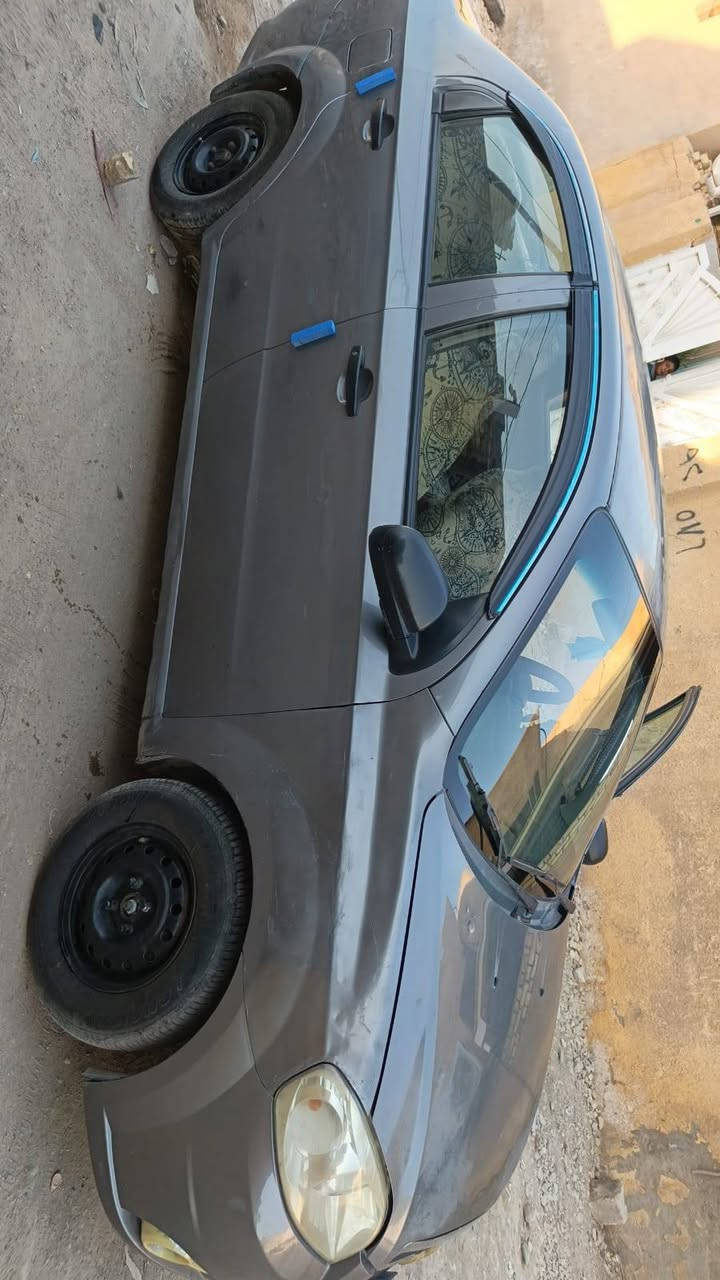 افيو خليجي ٢٠٠٩بيها صبغ جاملغ وبارد مكينه مسكر كير عادي رقم بغداد سياره موس عالبلاد تخم تاير جديد اسبوع من شديته السعر ٥٣ وبيها مجال صاحبها بالكوفه ينطيك وكاله للتحويل تبريد  مشحون غاز بس يفصل الكمبريسر ضعيف للتواصل *********** ابو محمد الحميدي مكانها الكوت واتساب ***********
