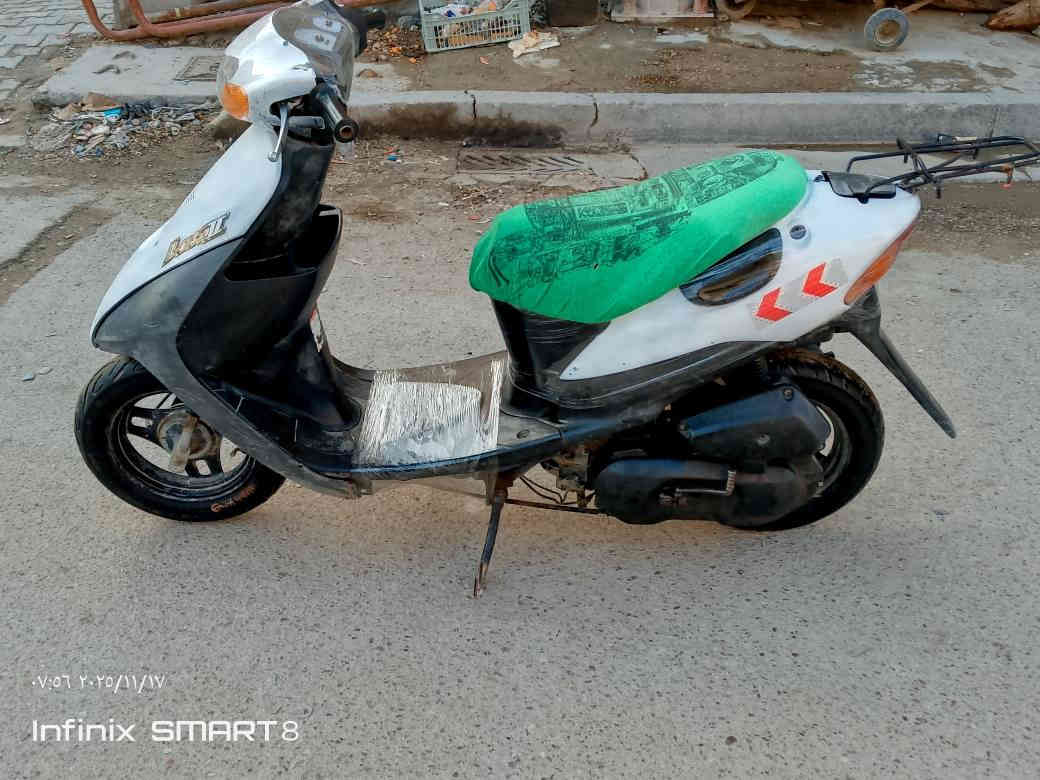 دراجة سازوكي خفاش ياباني كاملة مكاني الحرية السعر250قفل رقم الهاتف ***********
