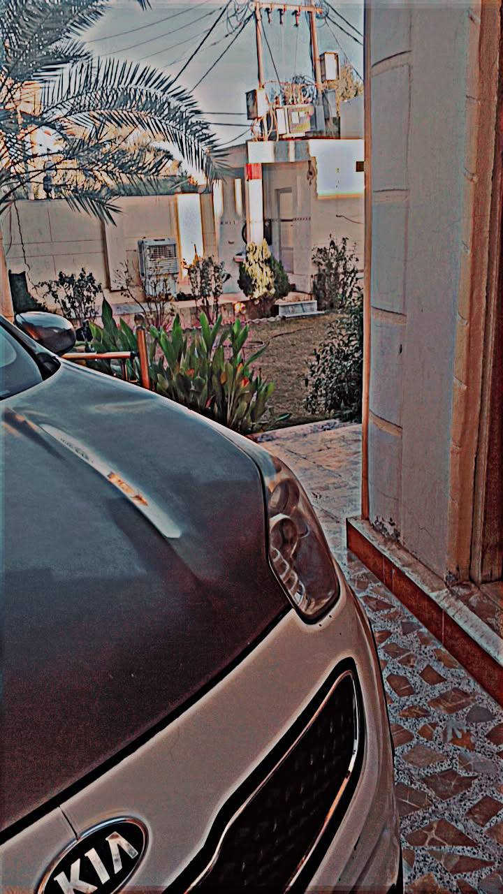 السلام عليكم
كيا سبورتج 2018 وارد امريكي 
محرك 2400gdi
ضربتها باب السايق ودعاميه مبدله 
بيها خلل في خانه 4 
نص مواصفات 
السعر 140 ورقه وبيها مجال
*********** واتساب
