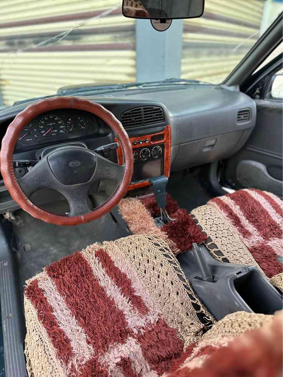 ماشاء الله له ماڵی هەموولایەک 
KIA SPORTAGE 2002
مەکینە ٦ بستۆنی بەتەی لەسەرە 
تۆماتیکە گێڕو مەکینەو کارەبای بەشەرت 
تایەکانی ئۆفڕۆدە تازە بۆیاخ کراوەتەوە 
زۆر پوختو خاوێن ماوە دەحمو لێدراوی پێوە نییە 
بەنزین زۆر کەم دەخوا سەنەوی بەخدایە بە هەدیە دەتدەمئ  بۆ زانیاری زیاتر ***********
فایبەر .وەتسئەپ رانية, السليمانية
