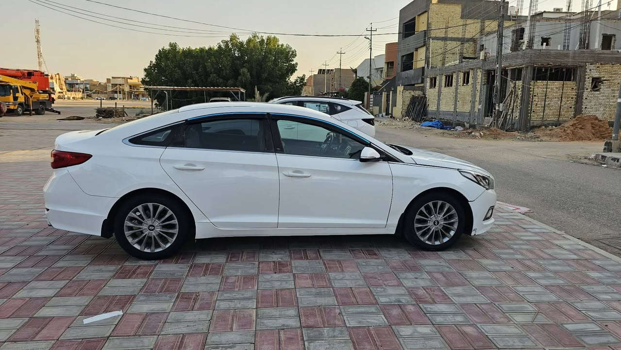 السلام عليكم سوناته موديل 2015  خليجي مكينه 2400  دوش رقم بابل تحويل ثاني يوم مكينه كير حداديه تخم تاير مكفولا تبريد ثلج علا طكت السويج السياره بيها مكانات صبغ ابيع حزام مكفوله من الضربه القويه السياره جدينه ماناقصها اي شي السعر 108 وبيها مجال مكاني كربله رقم الهاتف *********** /  ***********
( اخوان مكلف بلنشر مامتواجد عل نت)
