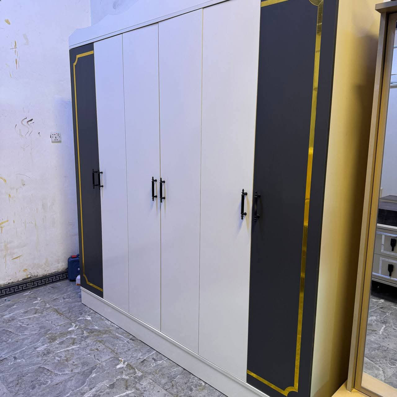 غرفه ترڪي مستخدم  5 قطع  نظافة  90/💯
السعر /500
مع شد ونقل 🚚 داخل بغداد مجانآ
 باقي المحافظات بسعر مناسب


**إذا كنت صاحب هذا الإعلان وتريد حذفه لأي سبب، رجاءا أرسل رسالة إلى الدعم الفني**