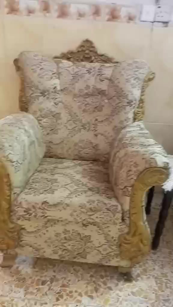 البيع تخم ملكي نظيف ٢٢٥ وبوفيه وميز ثنينهن ٤٠ وبيهن مجال


**إذا كنت صاحب هذا الإعلان وتريد حذفه لأي سبب، رجاءا أرسل رسالة إلى الدعم الفني**