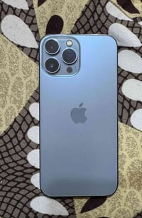 ايفون ١٣ برو ماكس • ٢٥٦ • بطارية ٨٤