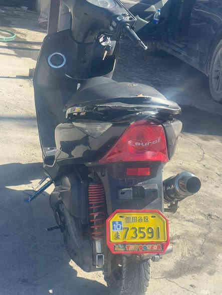 سلام عليكم ماكس ثعلب للبيع او مراوس شعندك نزل دراجه كامله سلف هندر كهربائيات كله شغاله صالنصه حلك عريض كلج امامي رياضي ولباقي بلاديه كلهة السعر 650وبيهة مجال الرقم ***********
