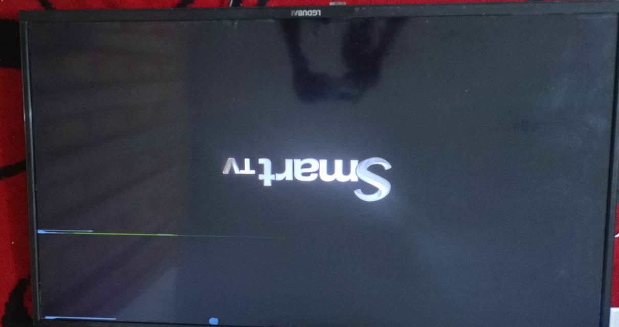 شاشه نوع الجي سمارت حجم 43 بيها هاي النقاط بلشاشه وخط خفيف كلش بلعرض شغاله كلشي مابيه ضمان شهر للبيع السعر 100 مكاني نجف رقمي *********** النجف, العراق
