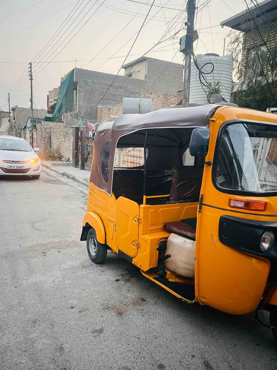 سلام عليكم تكتك للبيع موديل 22 رقم وسنوية بسمي المكان الكمالية بلمعوقين مكلف بلنشر رقم راعية ***********
