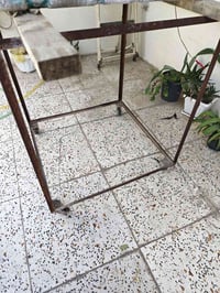 ميز مبرده