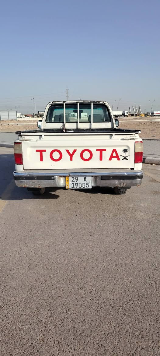 بيكم 2002 للبيع ورقم واسط سياره جاهزه تخم تواير بخاخ كير محرك شاصي كفاله مكان بصره الزبير***********
