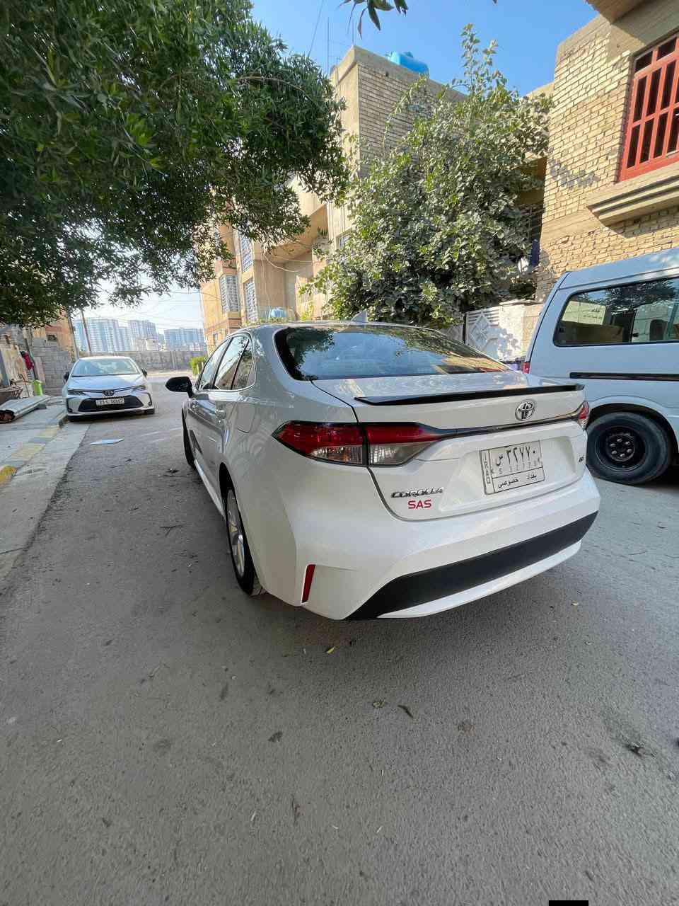 سلام عليكم 
كورله وارد أمريكي 
موديل 2021
ضرر خلفي مثل ما موضح قبق جنطه فقط 
رقم بغداد بسمي
مكاني بغداد حي جهاد 
سعر155‹ وبيه مجال
تصال ‏‪***********‬‏
