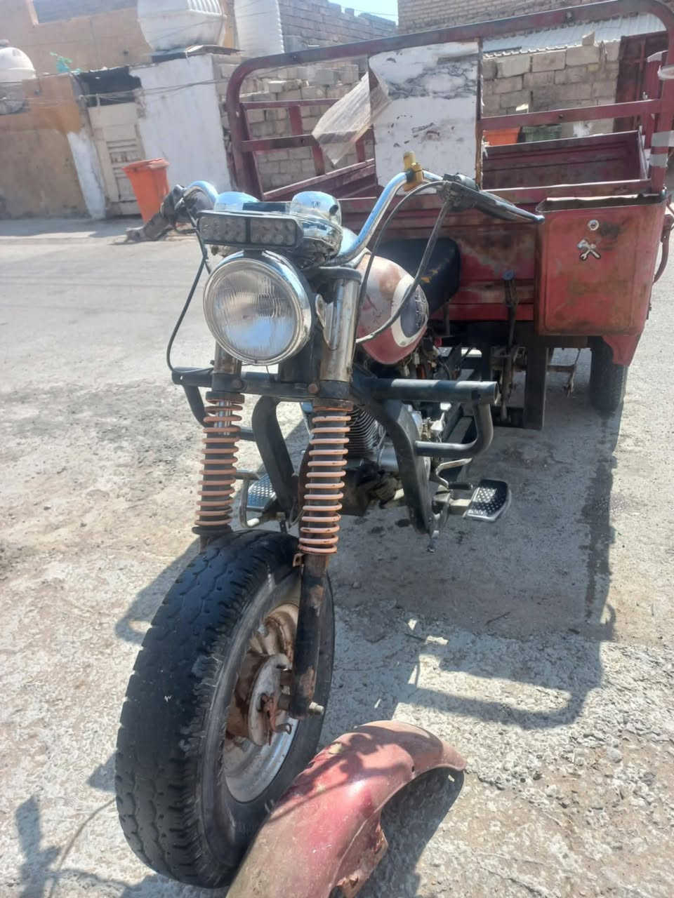 سلام عليكم ستوته لبيع موديل ١٧
مكينه ٢٣ الستوته نضيفه وخير من الله
كهربائيات كله شغال شلف 
****
بس يرادله باتري لان ضعيف 
****
مكينه خير من الله لاتبخير ولا تنقيص 
****
يرادله ترتيب السعر ٦٠٠ وبيه مجال قليل 
العنوان ديالى بعقوبة ناحية العباره 
رقم الهاتف ***********
