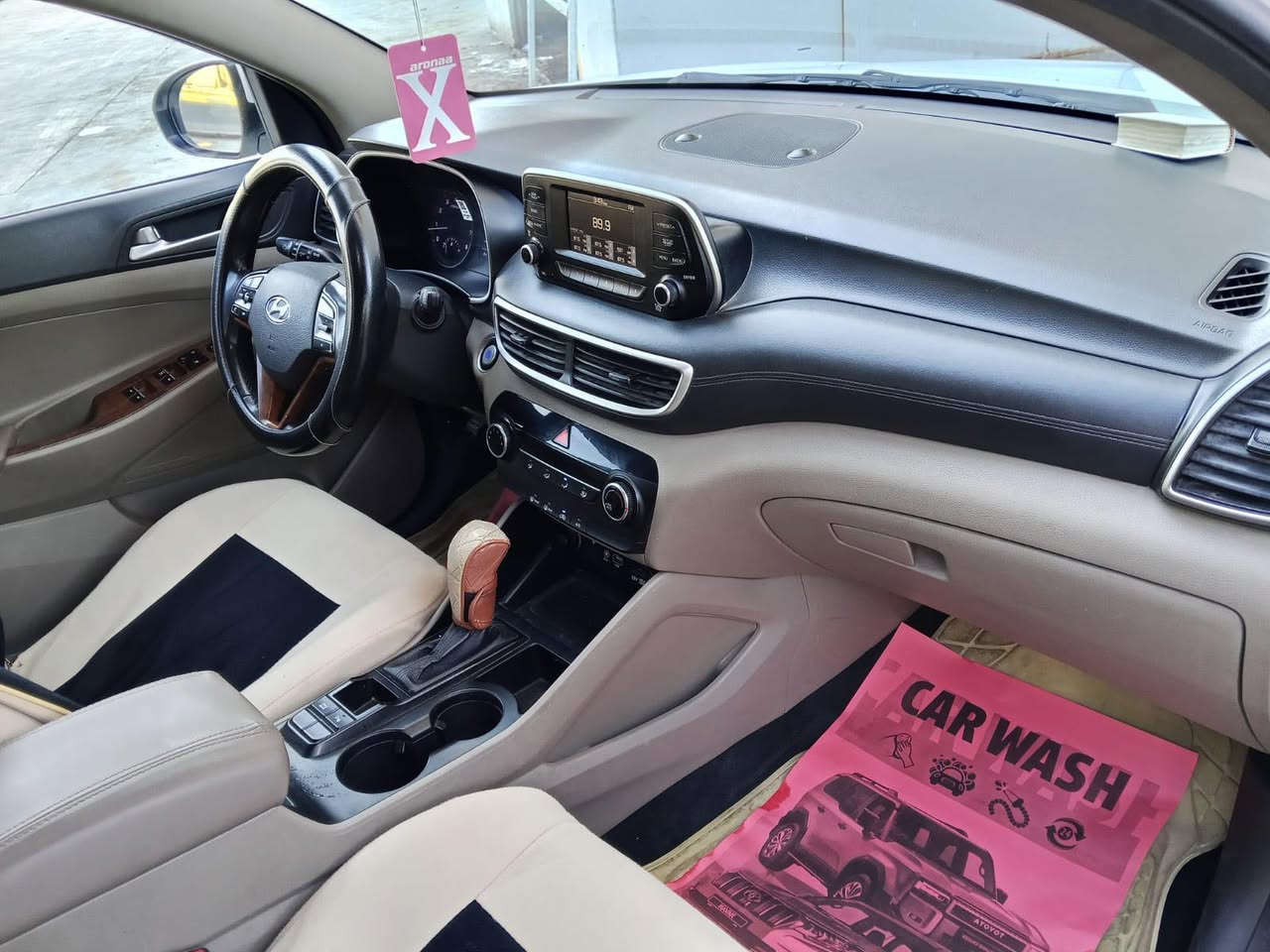 توسان 2019 الكاصد  
فول بانوراما
ماشيه 73
صبخ الصندوق
بغداد المنصور 
السعر 20 الف $
الهاتف ***********
