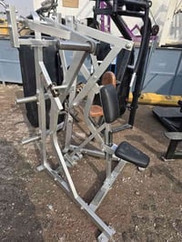 سحب همر من الاسفل امريكي اصلي للاستفسار الاتصال على الرقم 07706575285