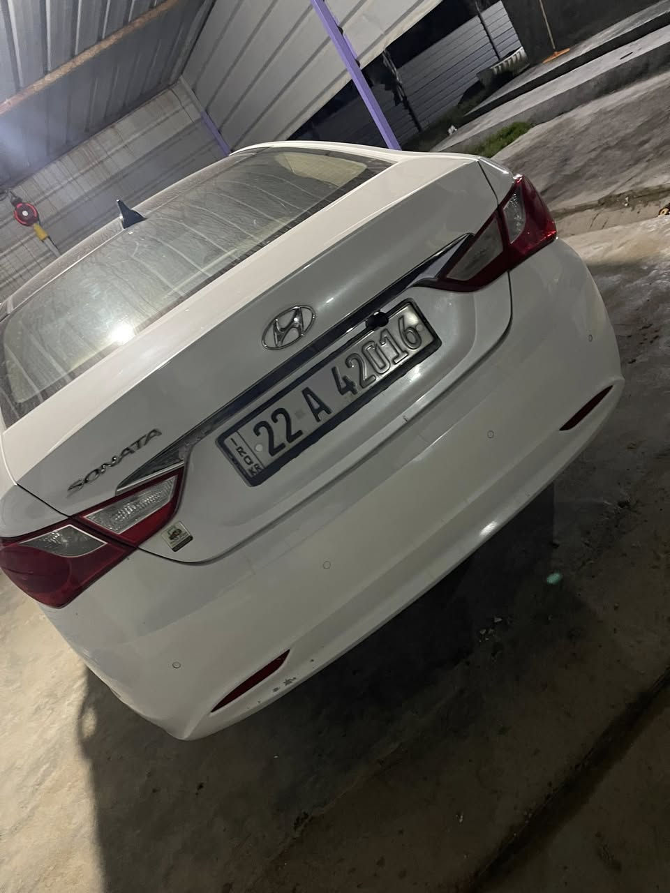 السلام عليكم سونتات 2013 خليجي محرك 2400 الجاملغ الخلفي عكس السايق بي رشة صبغ  الجاملغ من جهة السايق بي دعچة السيارة نضيفة ما ناقصه ايشي ومحركه ممتاز خير من الله 
***********
العنوان ابو غريب 
السعر شدة وعشرين 
الشراي يتصل
