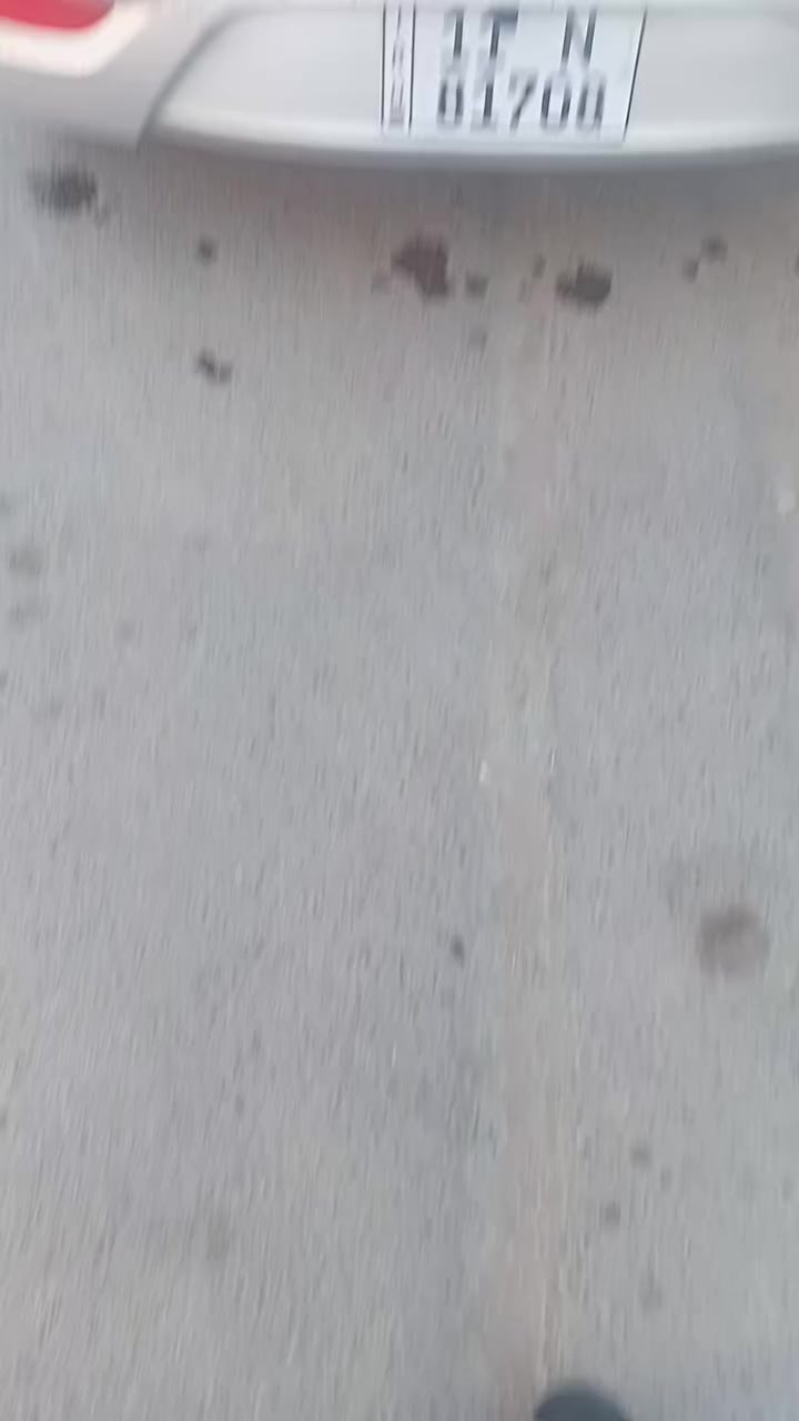 السلام عليكم أكسنت للبيع وارد كوري مكينة ١٦٠٠جي تي بيها باب وجاملغ بدون اي شي في الداخل موديل ١٦ السعر  ٨٨$العنوان الشعب بوب الشام الإتصال  ***********
