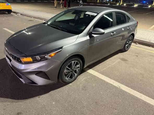 السلام عليكم للبيع كيا فورتي 2023
مواصفات عاديه ماشيه53الف مايل
بدون حادث كلين تايتل بيه كير مضروب فقط وبدنا بجديد ترقيم جديد اول بارحه رقمته
وجتي من امريكا دعاميه صبغ فقط كفاله لغود شواصي
صور حادث بلمنشور وصوره السونار بلمنشور
السعر163وبيه مجال
***********
